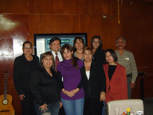 Estudiantes de la UVB reciben conferencia sobre derecho del Procedimiento Laboral